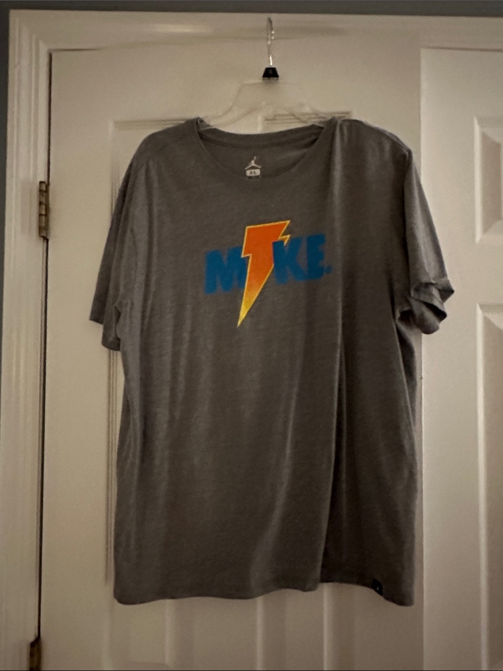 Gray Short-Sleeve Graphic Tee with Blue Logo and Orange Lightning Gatorade